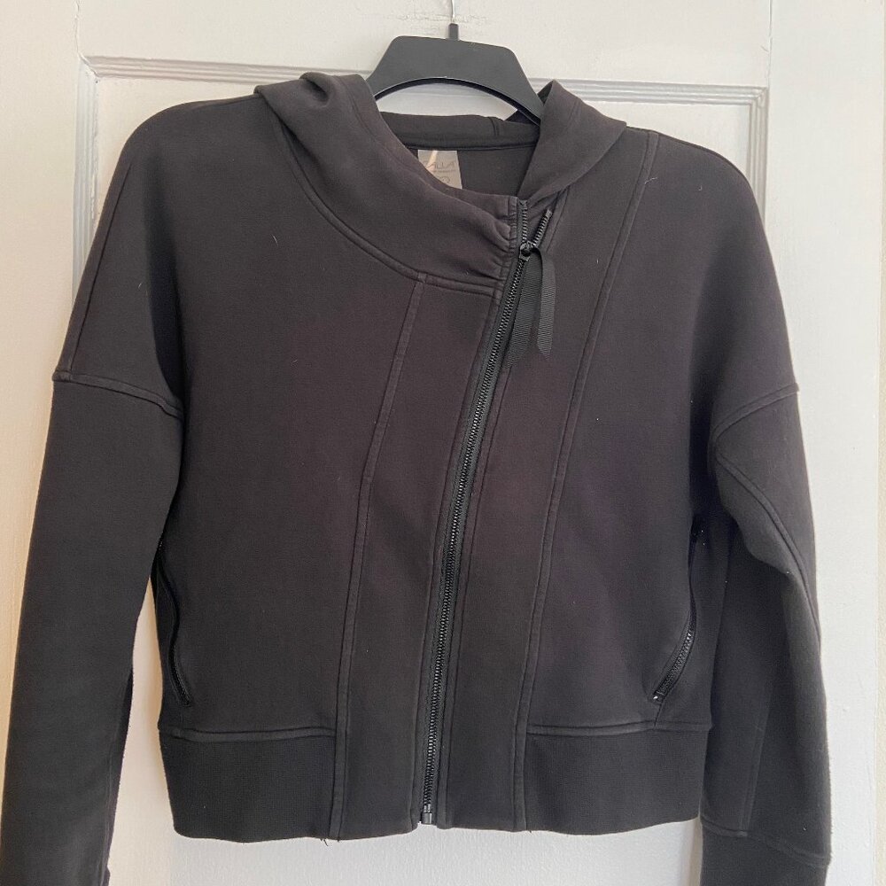 Woman's Sweatshirt